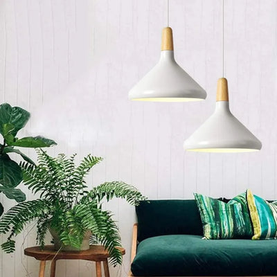 Suspension French Macaron Conique - Lampe en Aluminium et Bois au Design Moderne et Ludique
