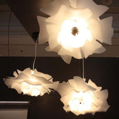Suspension Bella Fleur - Lampe Moderne en Métal et Acrylique, Design Floral