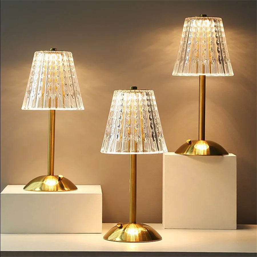 Lampe de Table Cristal Doré LED - Design Moderne avec Fonction Tactile et Sans Fil