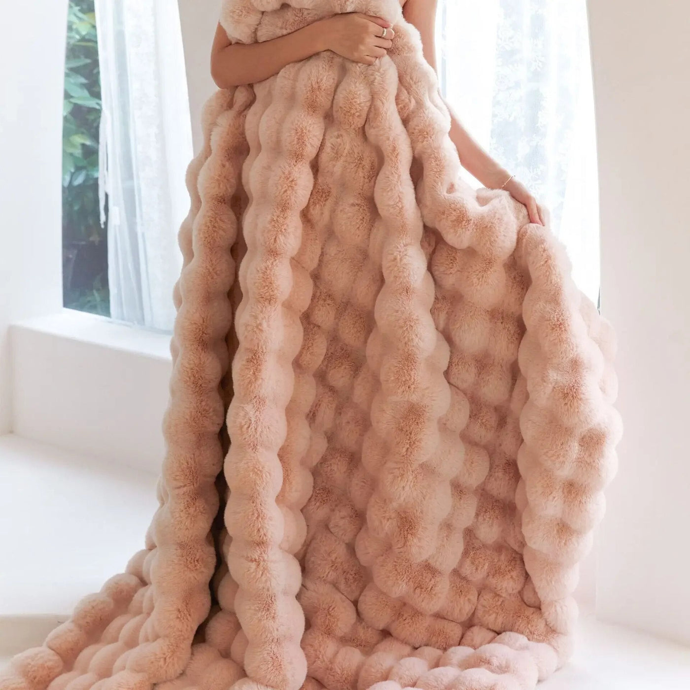Plaid WarmWol – Couverture Ultra-Douce en Laine Polaire, Chaleur Exceptionnelle pour Toutes Saisons