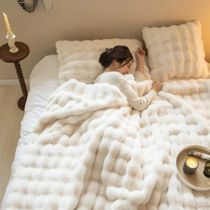 Plaid WarmWol – Couverture Ultra-Douce en Laine Polaire, Chaleur Exceptionnelle pour Toutes Saisons