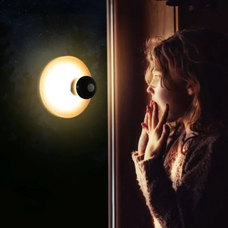Lampe LED Rechargeable avec Ventouse – Éclairage Portable et Ajustable pour Intérieur et Extérieur