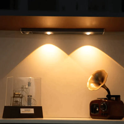 Lampe LED avec Détecteur de Mouvement – Éclairage Intelligent & Automatique
