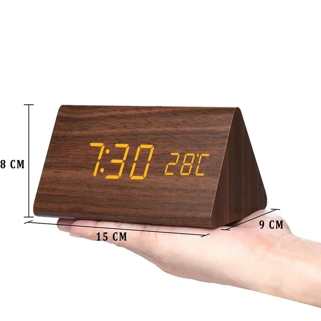 Réveil LED Design en Bois