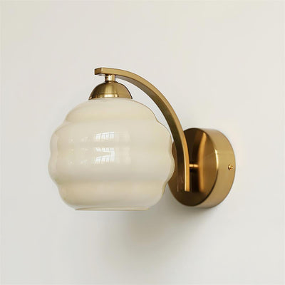 Lampe Murale Vintage Art Déco, Élégance Classique avec Abat-jour en Verre Blanc