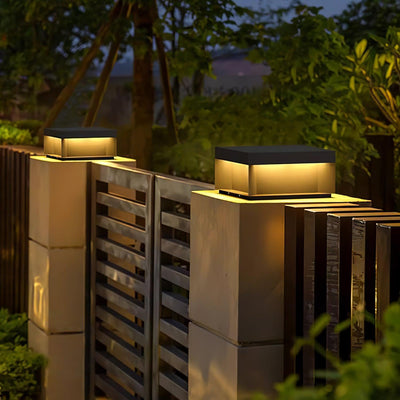 Lampe de Colonne Solaire Extérieure - Éclairage Résistant aux Intempéries avec LED