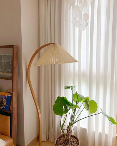Lampe sur Pied Caprani – Design Scandinave 70’s avec Base en Bois et Métal