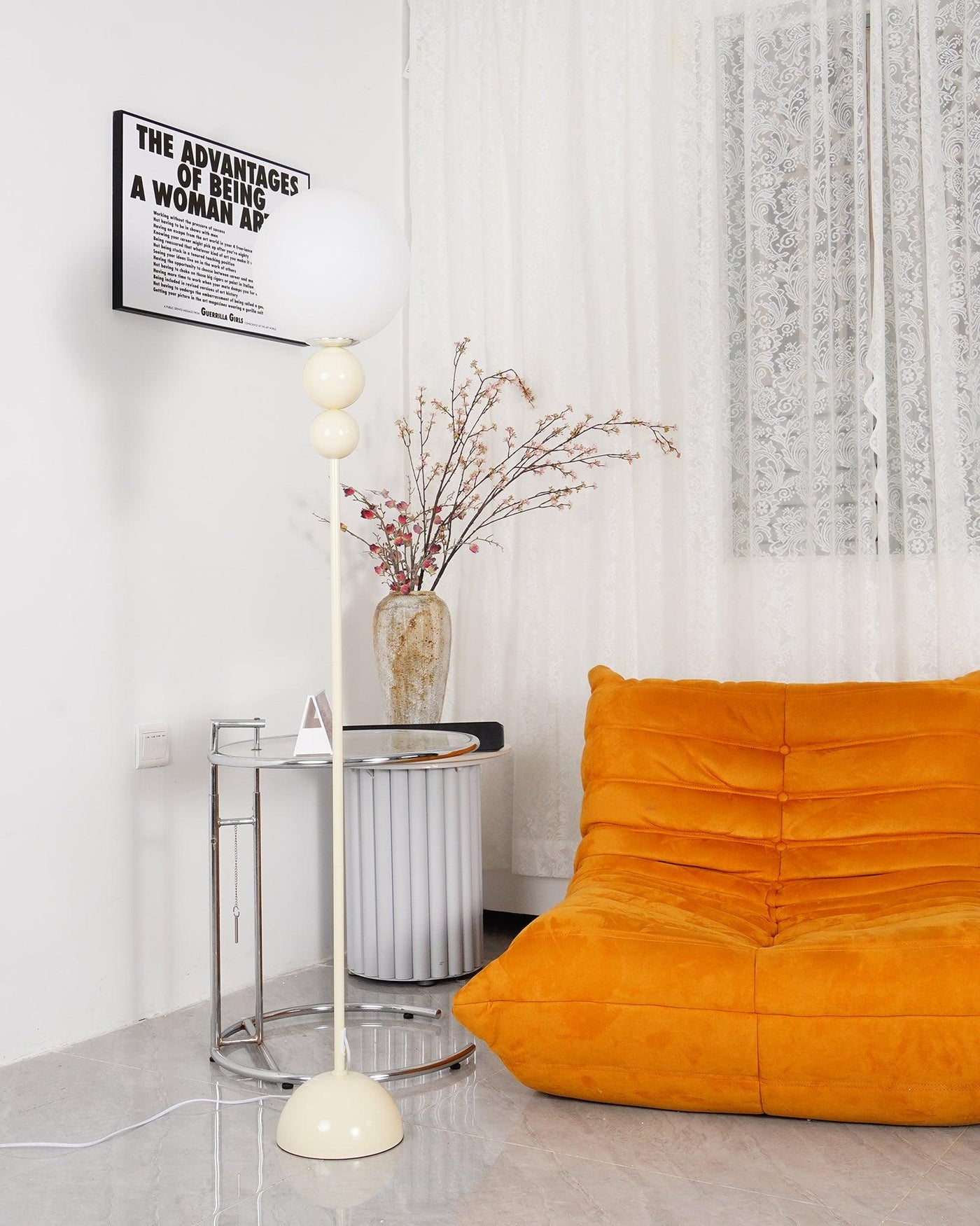 Lampe sur Pied Design Moderne en Métal et Verre - Éclairage Élégant pour Votre Intérieur