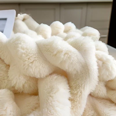 Plaid Douillet en Polaire Luxe pour Vos Moments de Confort