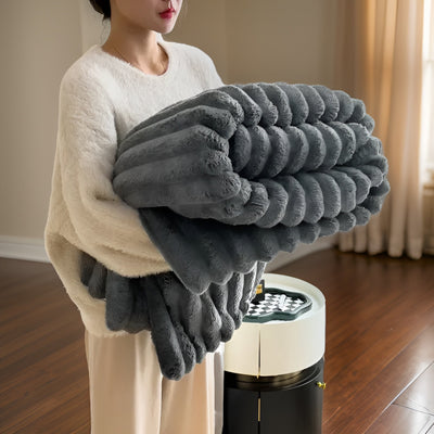 Plaid Douillet en Polaire Luxe pour Vos Moments de Confort