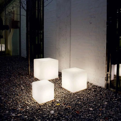 Lampe Cube Extérieure LED – Éclairage Moderne Rechargeable avec Télécommande