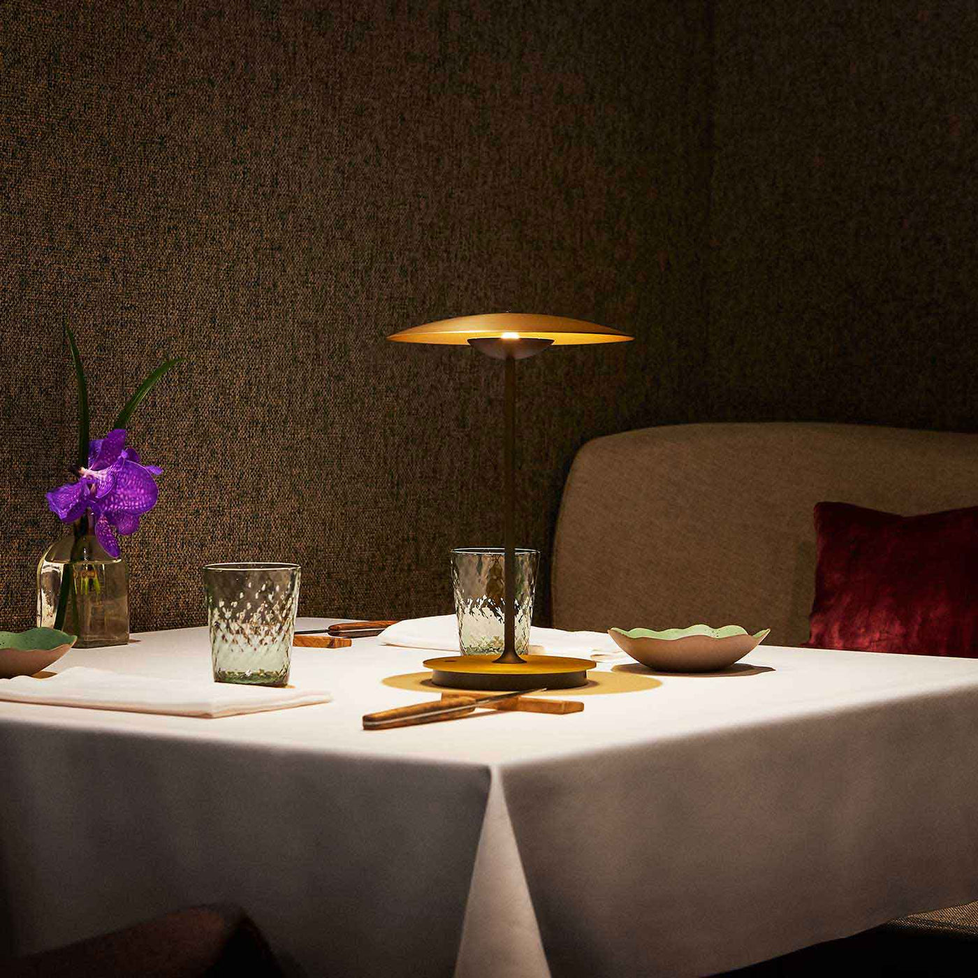Lampe de Table Marset Ginger - Design Élégant en Métal avec LED Intégrée