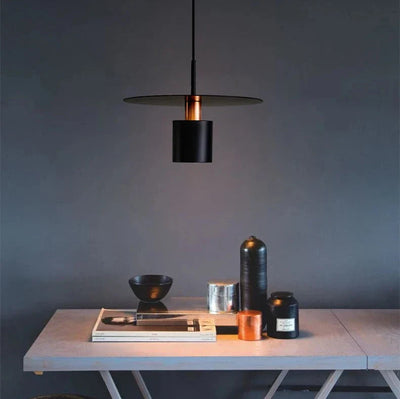 Lampe Suspendue Moderne JET - Design Minimaliste avec Douille E27 et Éclairage LED