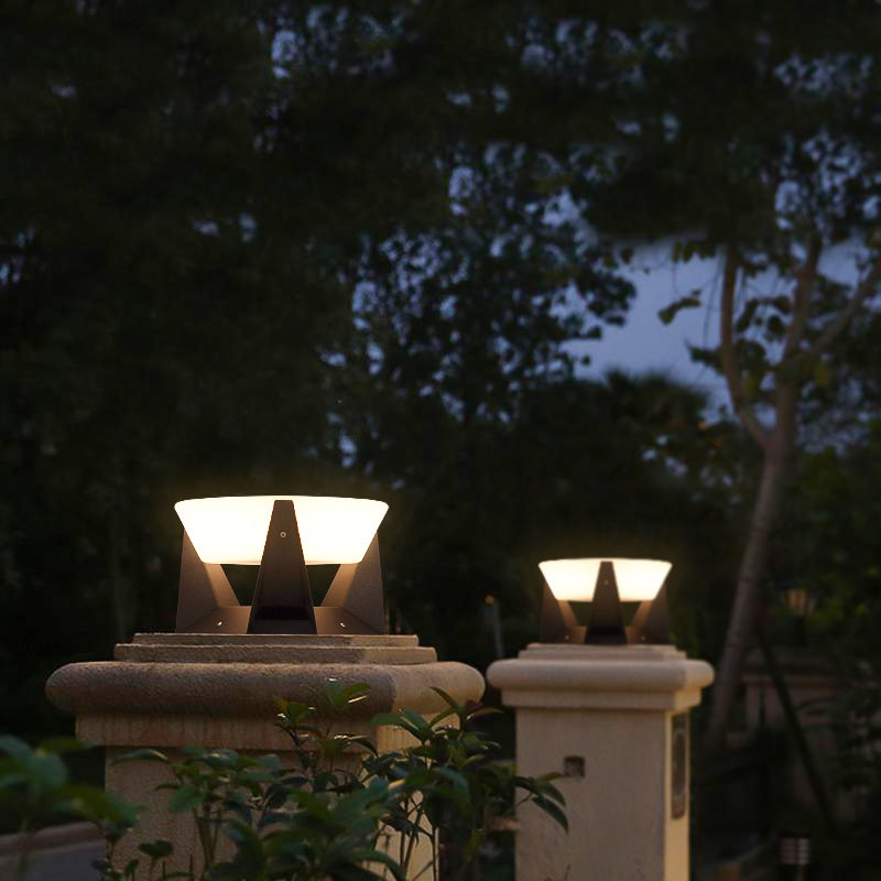 Lampe Solaire LED Haute Efficacité – Éclairage Extérieur IP65 avec Panneau Solaire