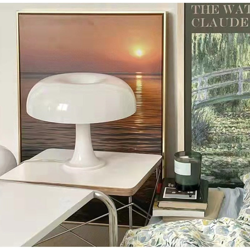 Lampe de Table Pilz Minimaliste – Design Scandinave Épuré et Élégant