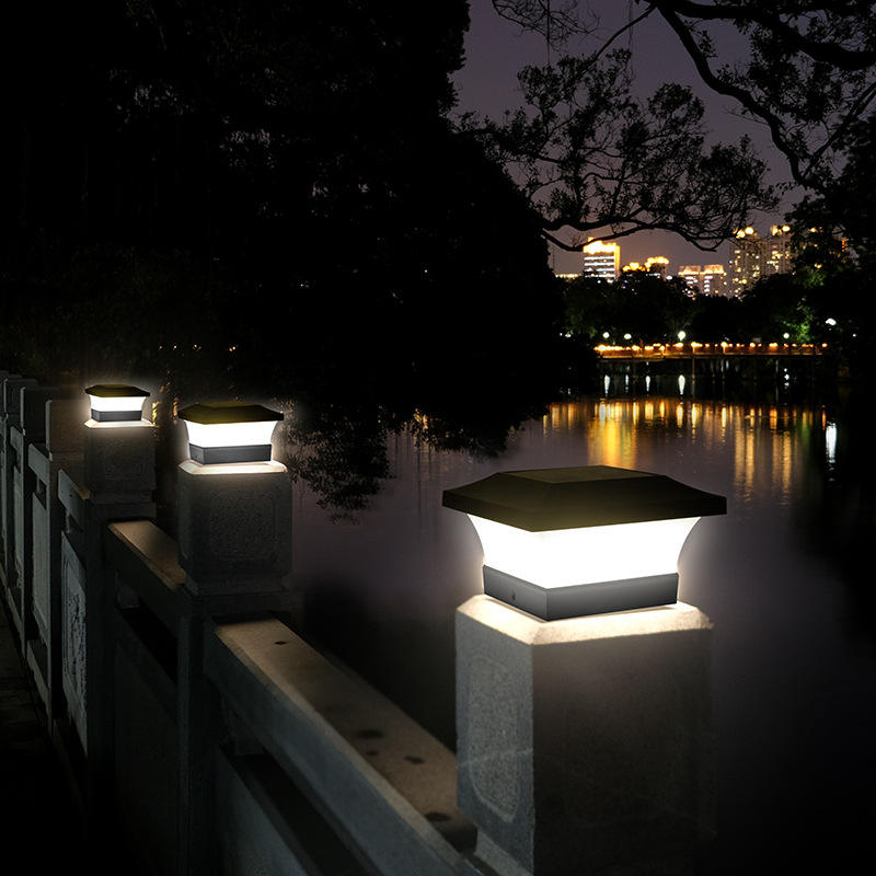 Lampe Solaire Nugee Short – Éclairage Extérieur Compact et Écologique IP65