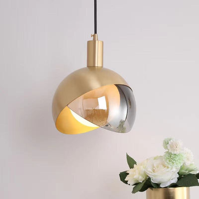 Suspension Moderne en Verre et Métal Doré - Lampe Pendante Design Nordic avec Abat-jour Fumé