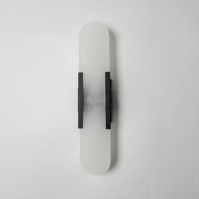 Applique Murale Melange Elongée en Albâtre - Design Élégant avec Détails en Laiton
