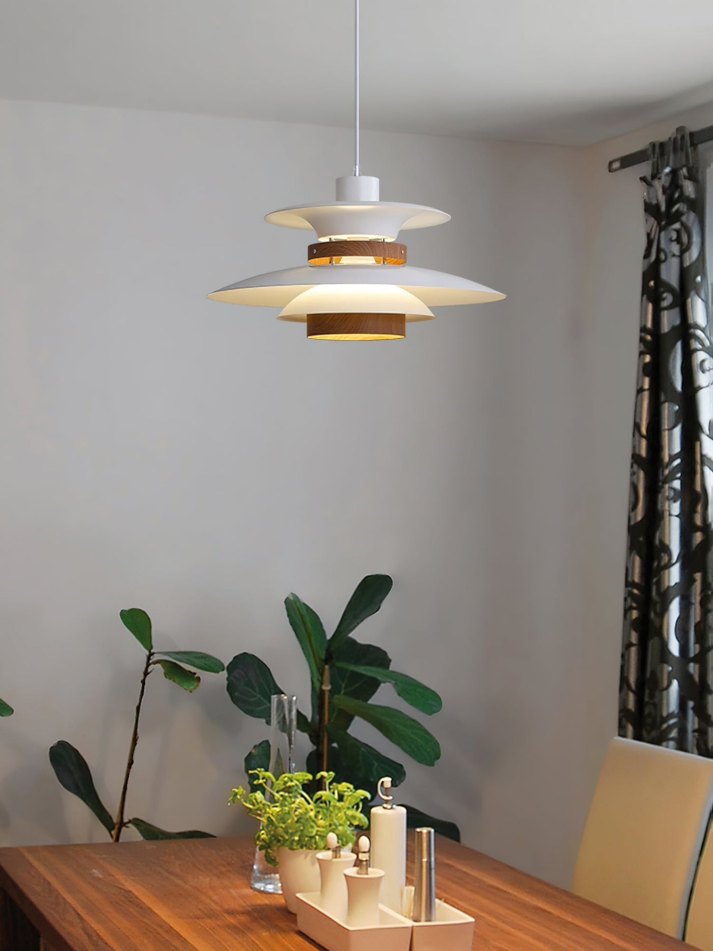 Suspension Mercero – Design Élégant avec LED, Matériaux Haut de Gamme