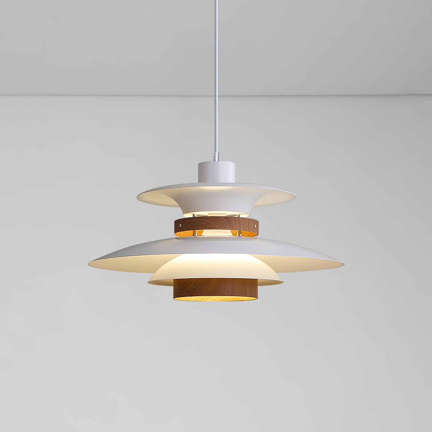 Suspension Mercero – Design Élégant avec LED, Matériaux Haut de Gamme