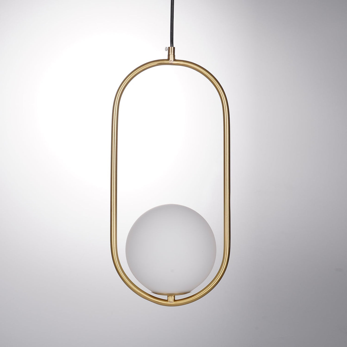 Suspension Mila en Métal et Verre – Lampe Moderne au Design Élégant