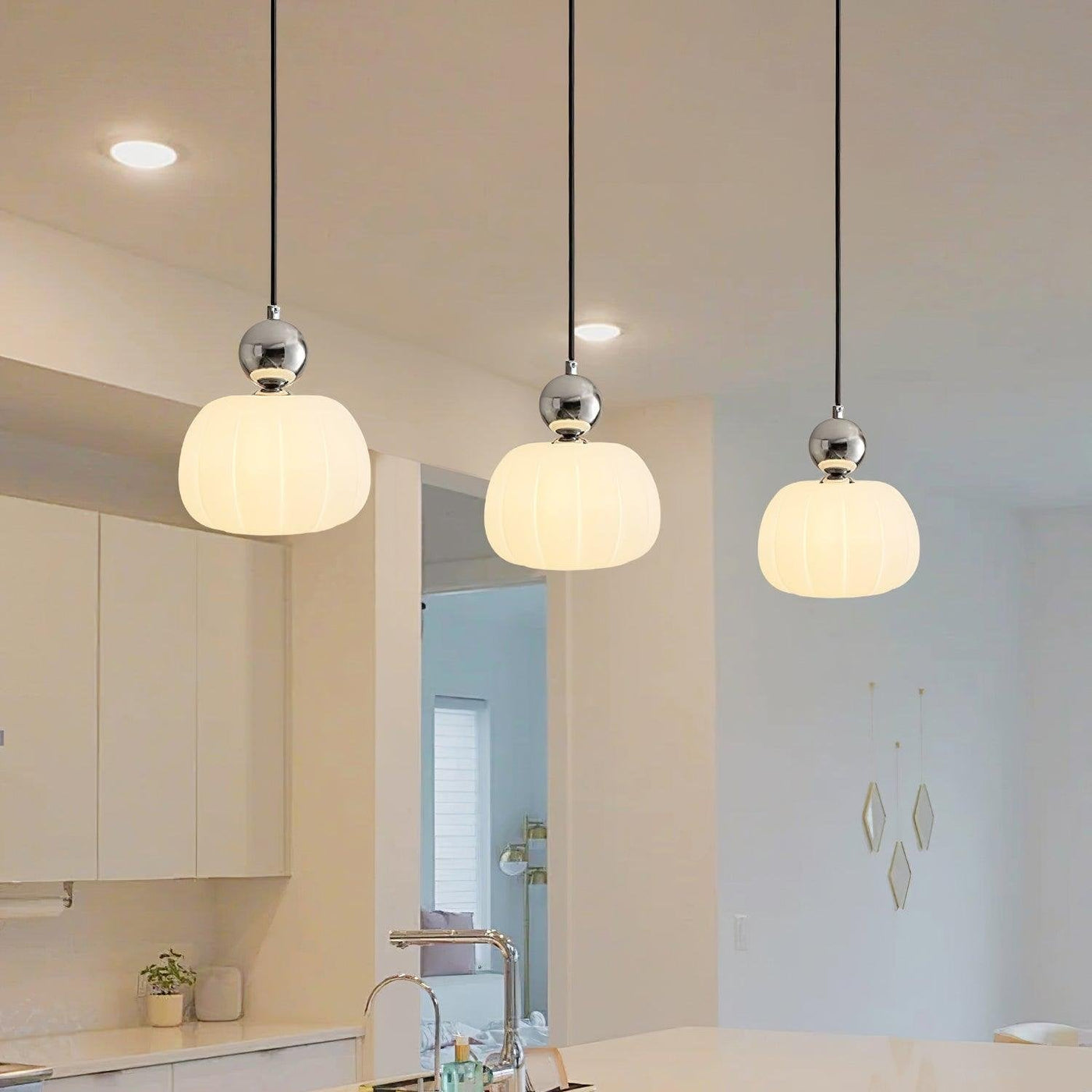 Suspension Yedra – Lampe Design Ronde en Métal et Acrylique, Éclairage Élégant pour Chambre ou Salle à Manger