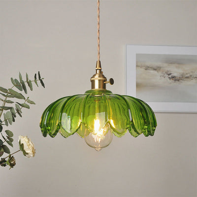 Lampe suspendue en verre translucide avec base en cuivre – Création d'une atmosphère romantique et lumineuse
