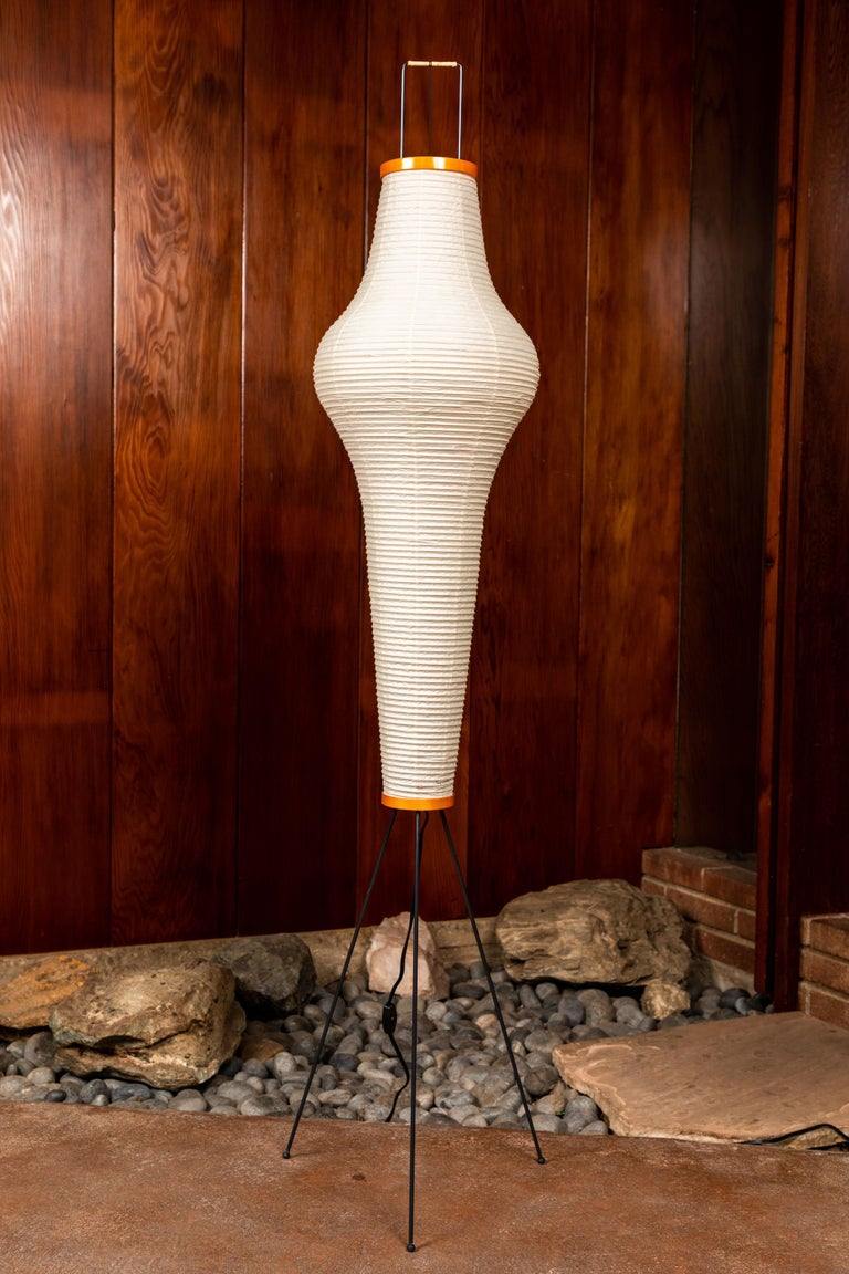 Lampadaire en Papier de Riz - Élégance Minimaliste pour Salon et Chambre