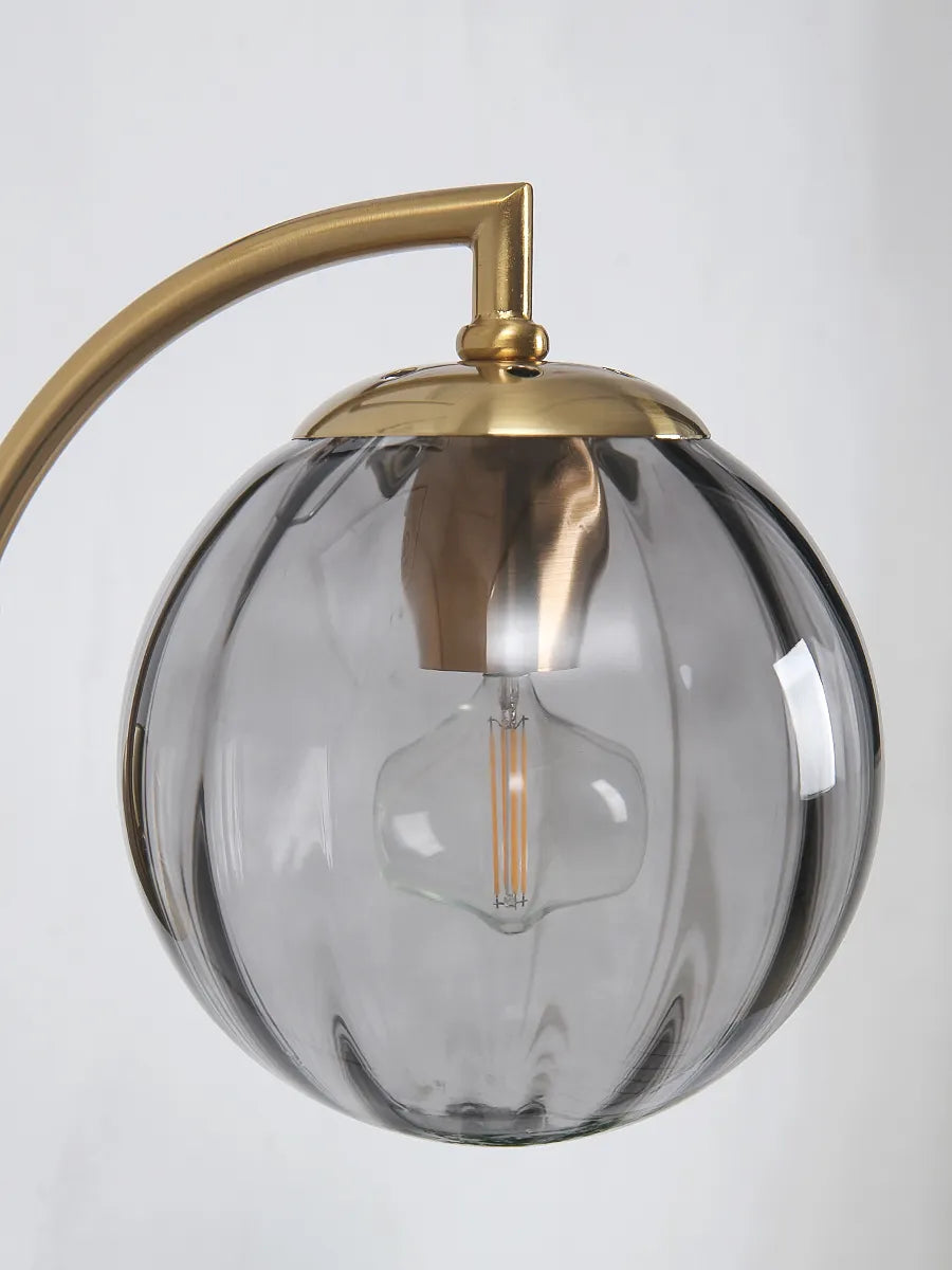 Applique Murale en Verre Design Chandeliers - Élégance Moderne et Éclairage Doux pour Votre Intérieur