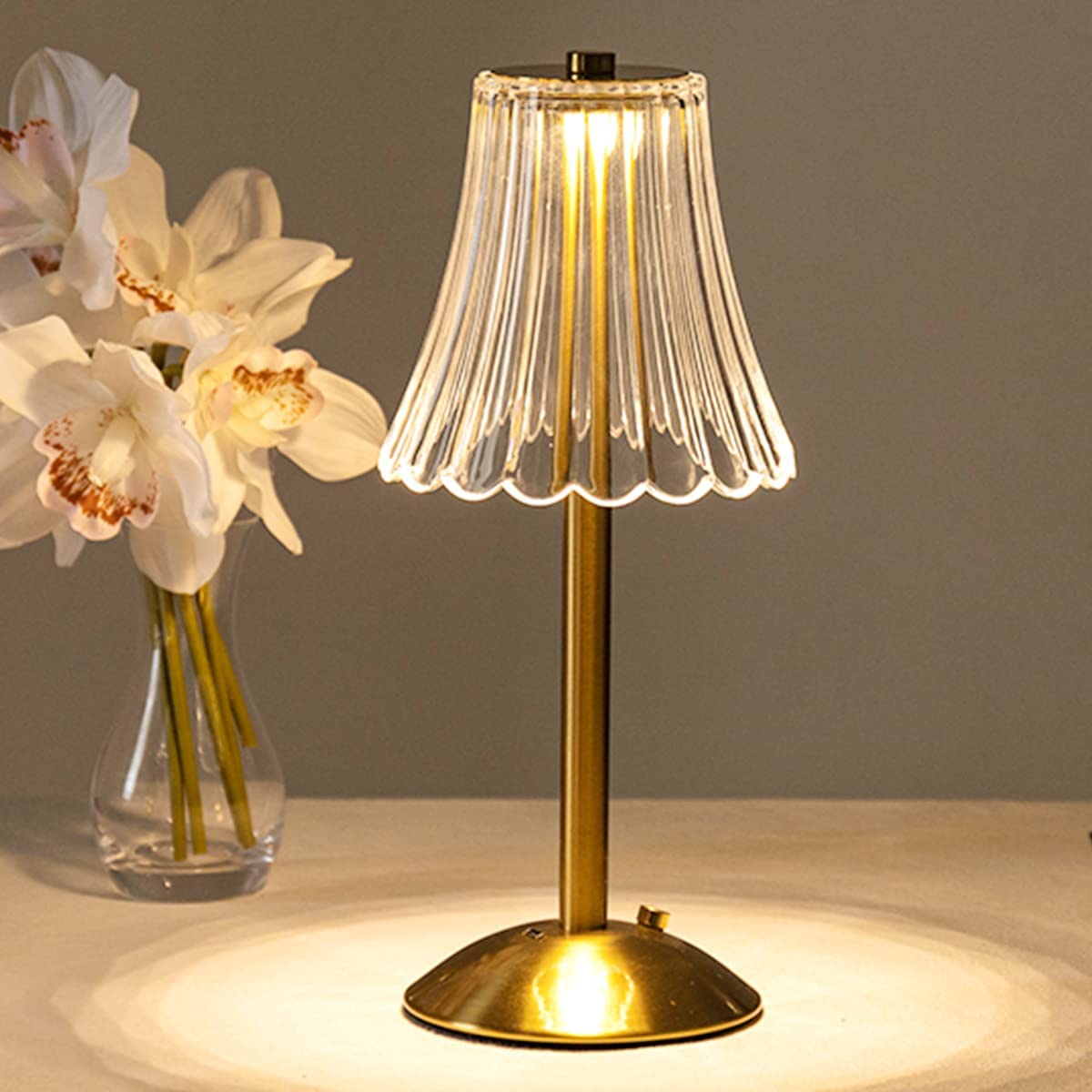 Lampe de Table Cristal Doré LED - Design Moderne avec Fonction Tactile et Sans Fil