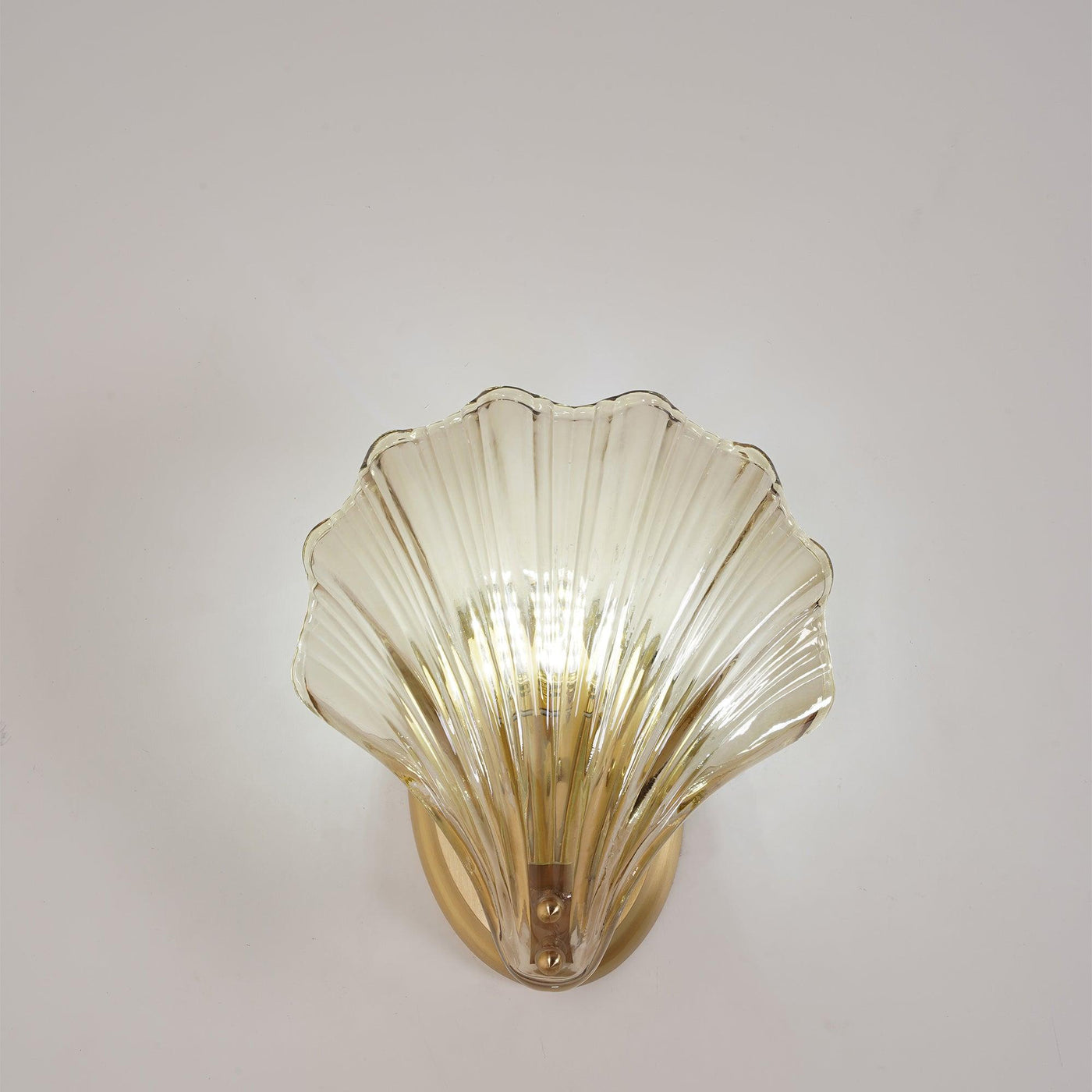Applique Murale Design Coquillage en Laiton et Verre – Lampe LED Moderne