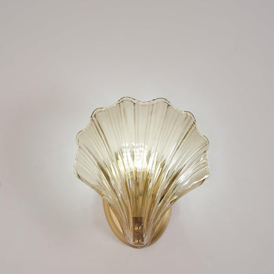 Applique Murale Design Coquillage en Laiton et Verre – Lampe LED Moderne