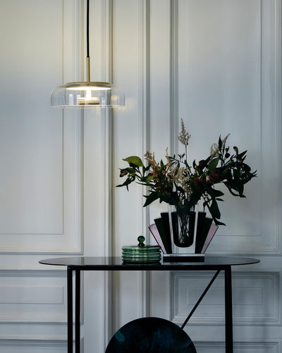 Suspension LED Solaire – Éclairage Moderne en Laiton et Verre pour Intérieur Élégant