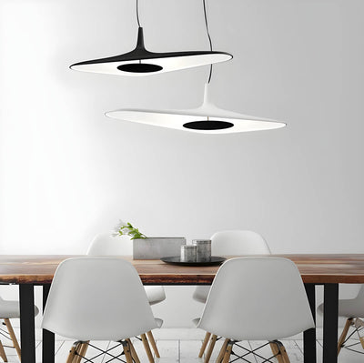 Suspension TIPI – Lampe au Design Unique en Résine, Élégance Moderne