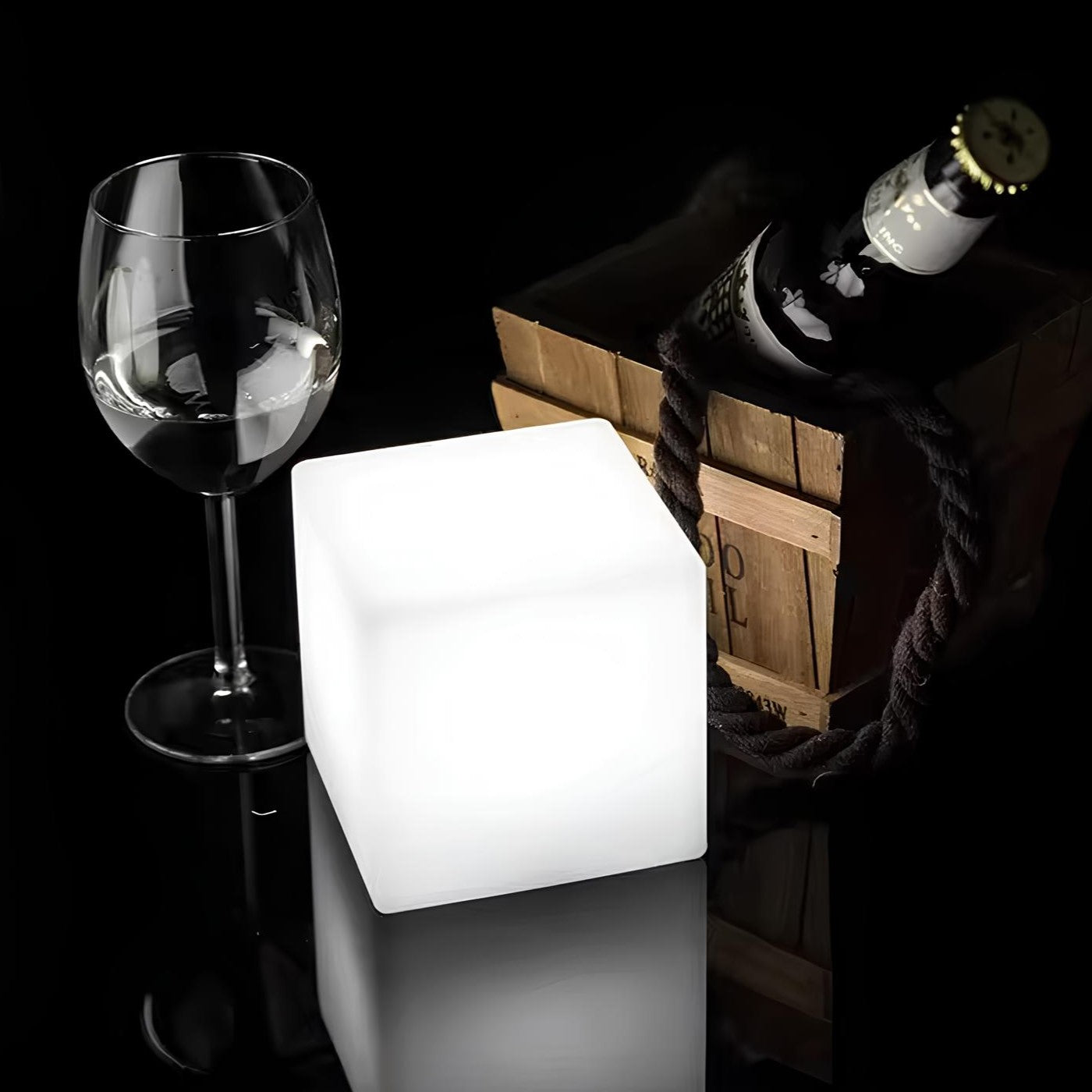 Lampe Cube Extérieure LED – Éclairage Moderne Rechargeable avec Télécommande