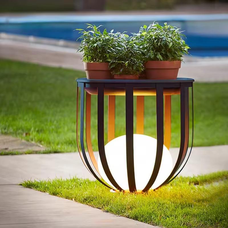 Lampe de Jardin Solaire LED Étanche – Éclairage Moderne et Écologique pour Extérieur