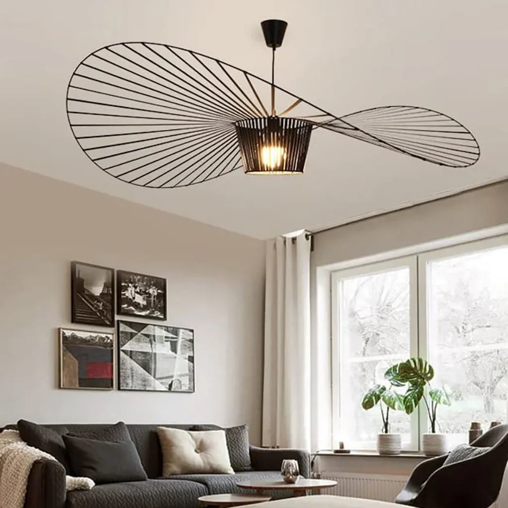 Suspension Élégante Veliova – Design Chapeau de Paille & Éclairage Raffiné