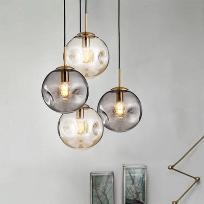 Suspension Moderne en Verre Doré – Élégance Scandinave avec Éclairage Doux