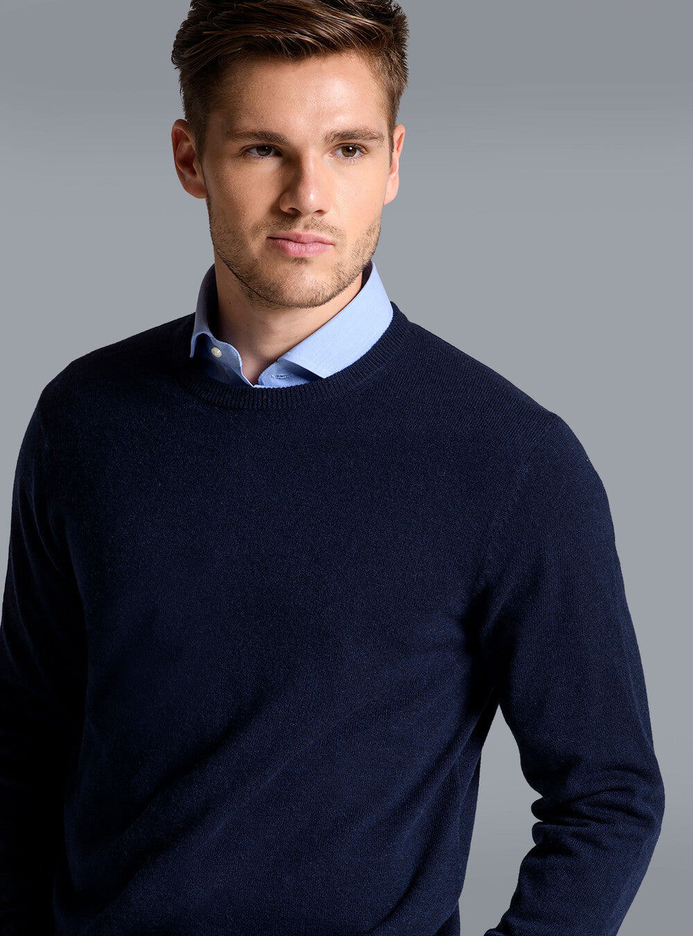 Pull Homme en Cachemire Cashmurel – Élégance Intemporelle, Confort Haut de Gamme, Style Polyvalent