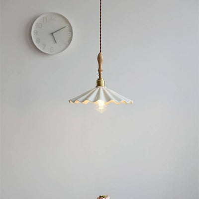 Suspension Cuisine Design en Céramique – Lampe Pendante Moderne avec Détail en Bois