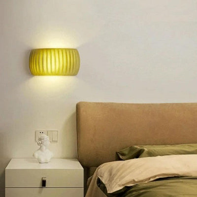 Applique Murale Scandinave en Résine - Éclairage Design avec Texture Ribblée