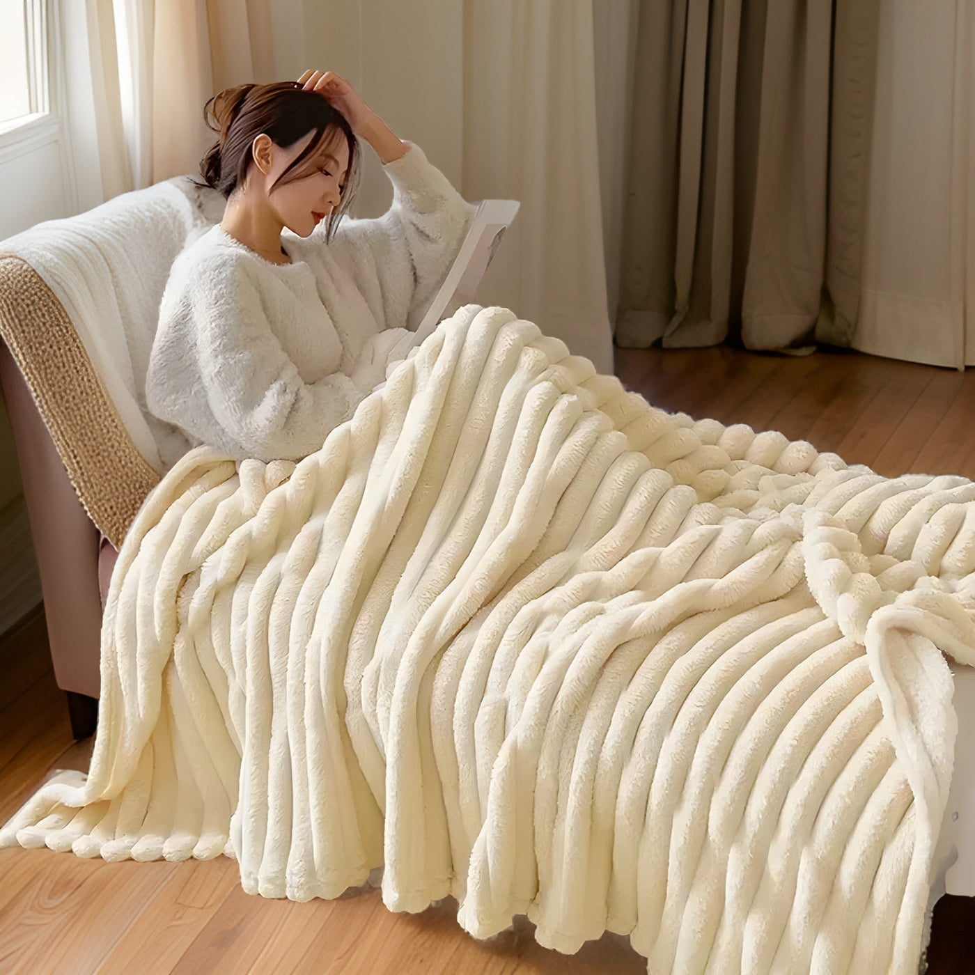 Plaid Douillet en Polaire Luxe pour Vos Moments de Confort